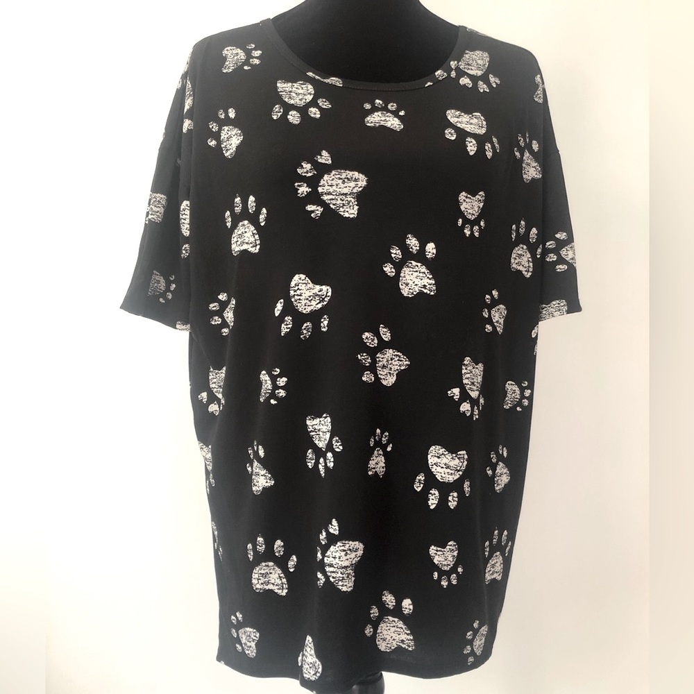 LuLaRoe Paw Print Tunic Irma Top